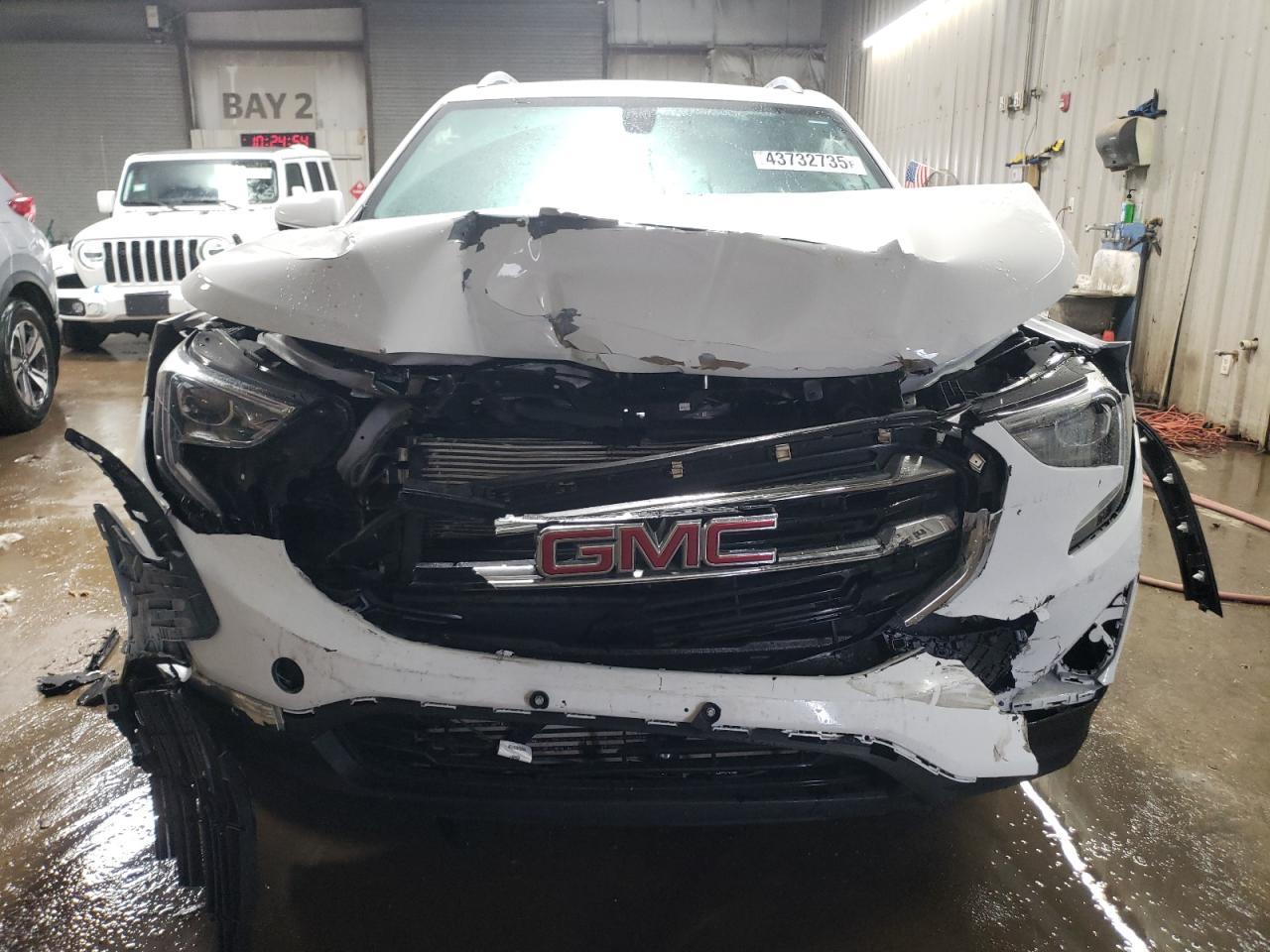 2019 GMC TERRAIN SL - Фото 5