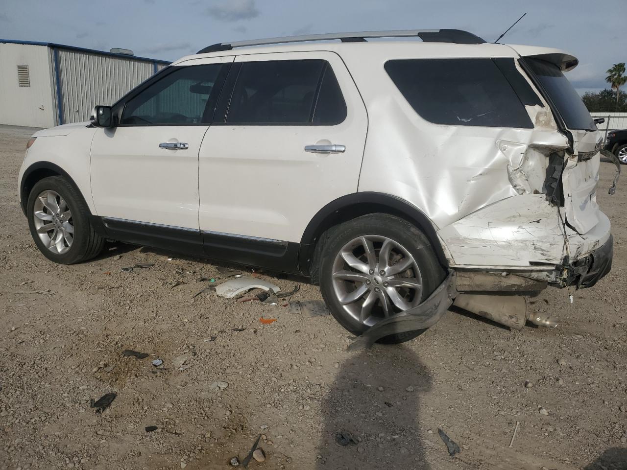2013 FORD EXPLORER L - Image 2