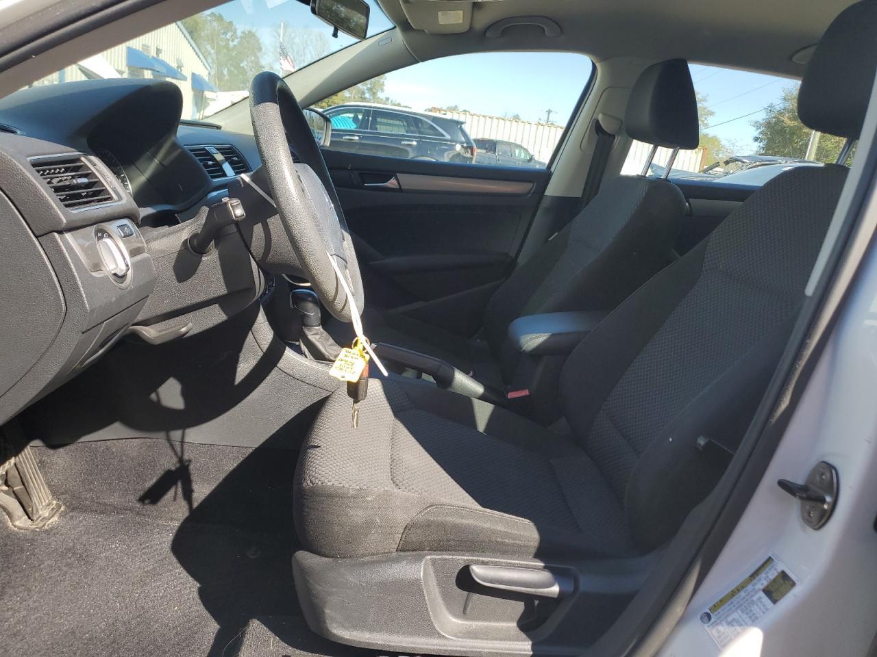 2014 VOLKSWAGEN PASSAT S - Фото 7