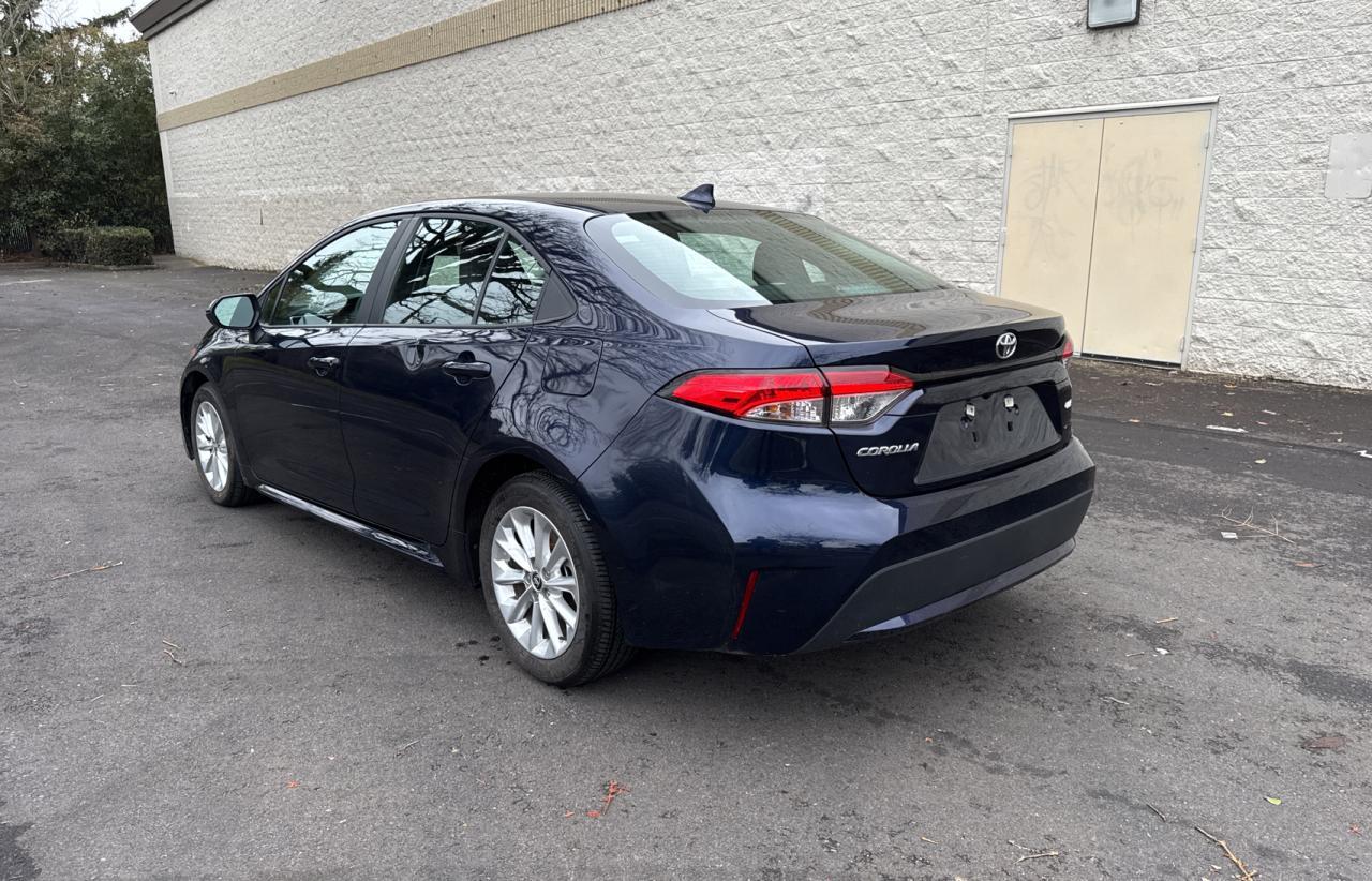 2022 TOYOTA COROLLA LE - Фото 3