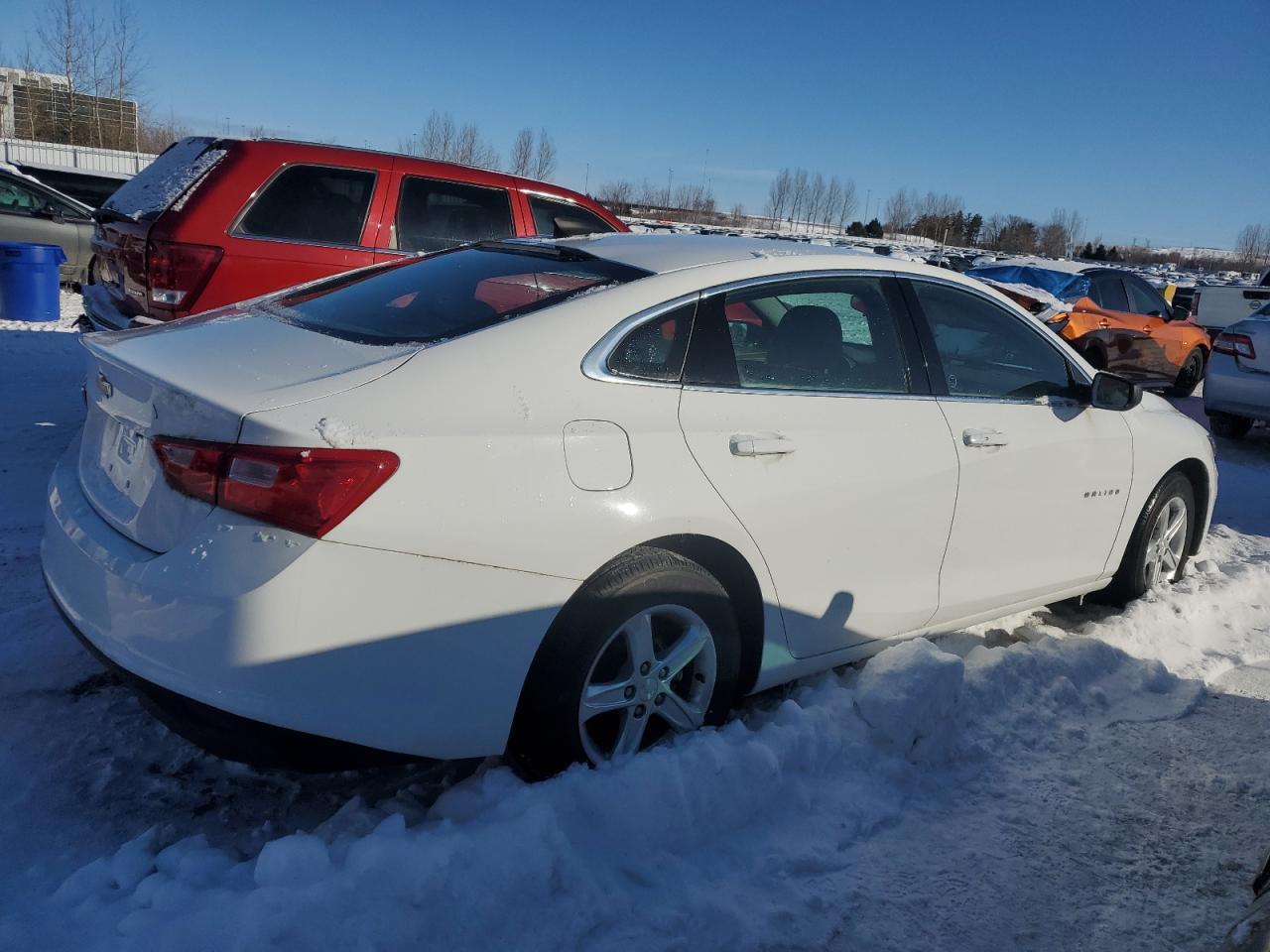 2019 CHEVROLET MALIBU LS - Фото 3
