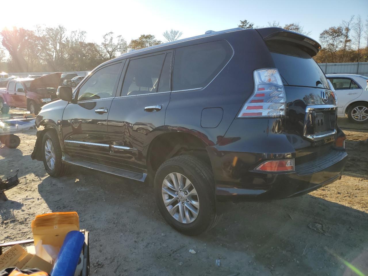 2017 LEXUS GX 460 - Image 2