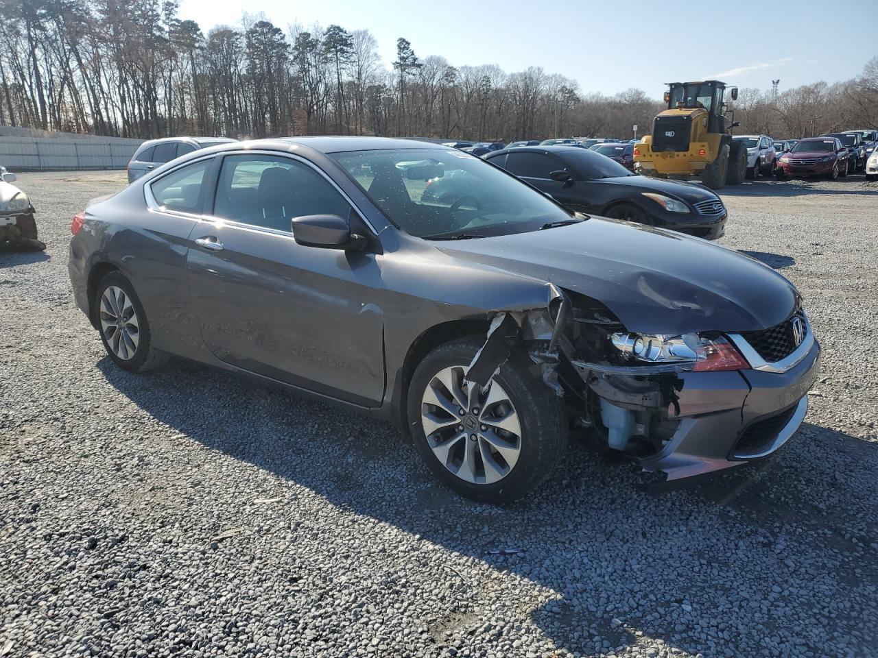 2014 HONDA ACCORD LX- - Фото 4