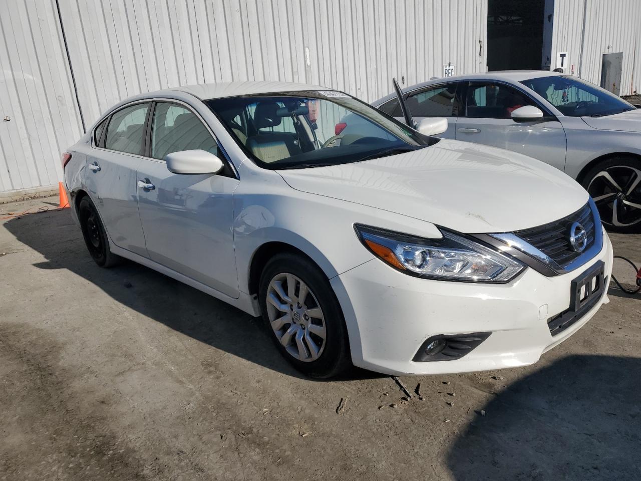 2016 NISSAN ALTIMA 2.5 - Image 4