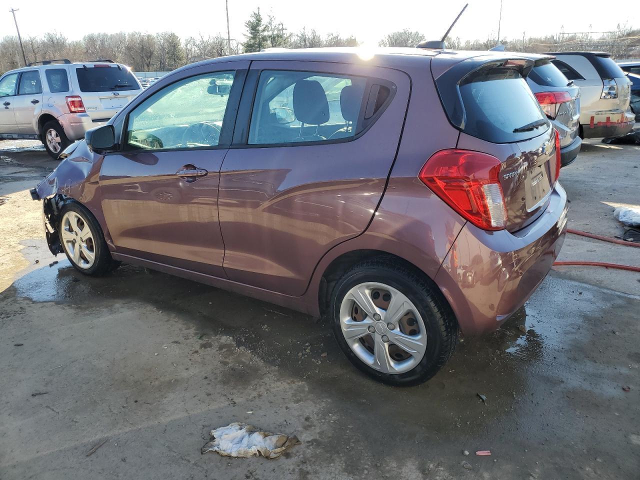 2019 CHEVROLET SPARK LS - Фото 2