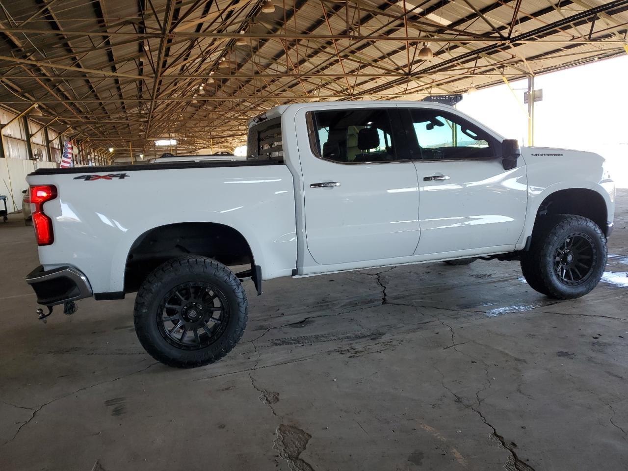 2020 CHEVROLET SILVERADO - Image 3