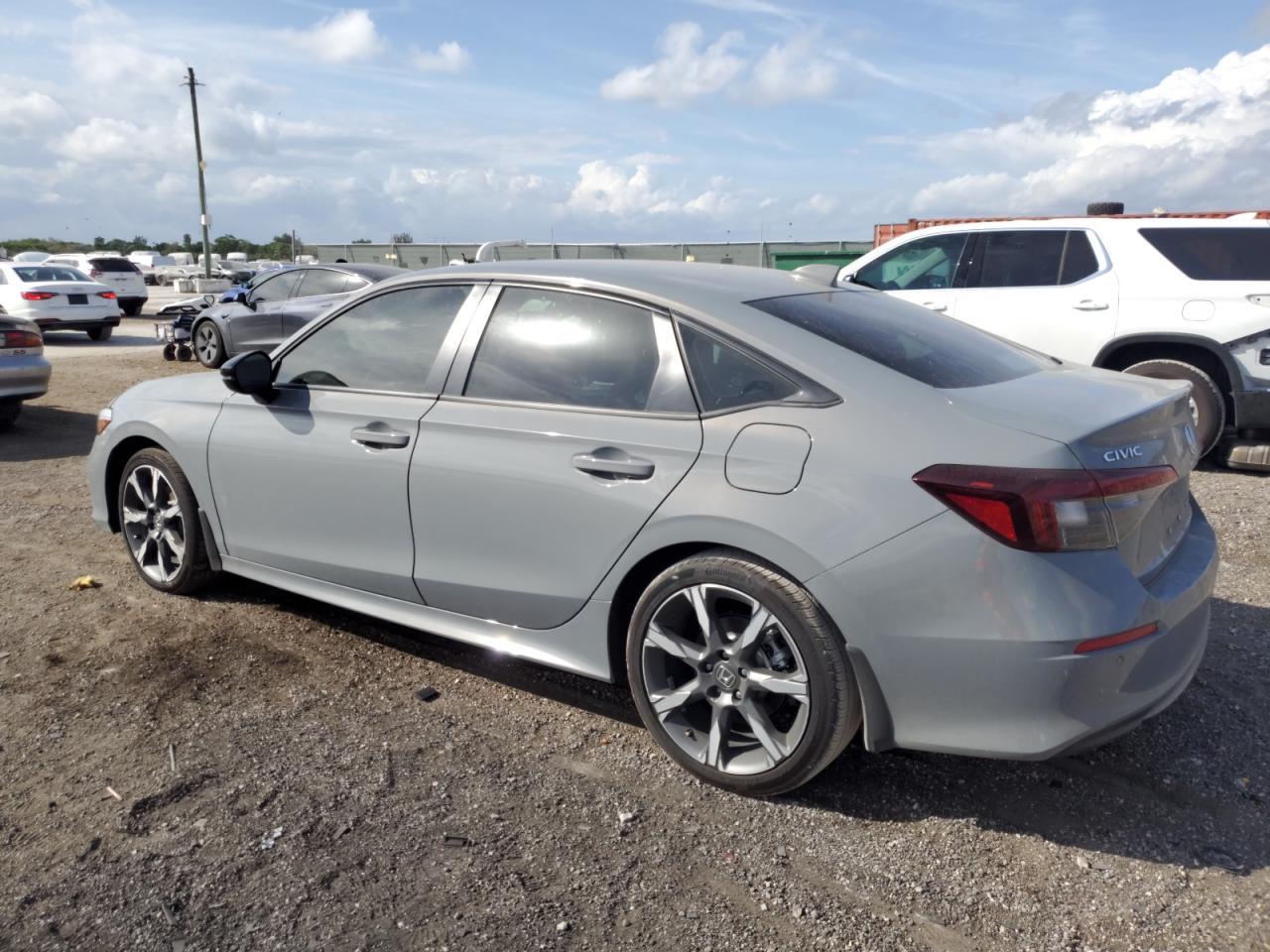 2025 HONDA CIVIC SPOR - Image 2