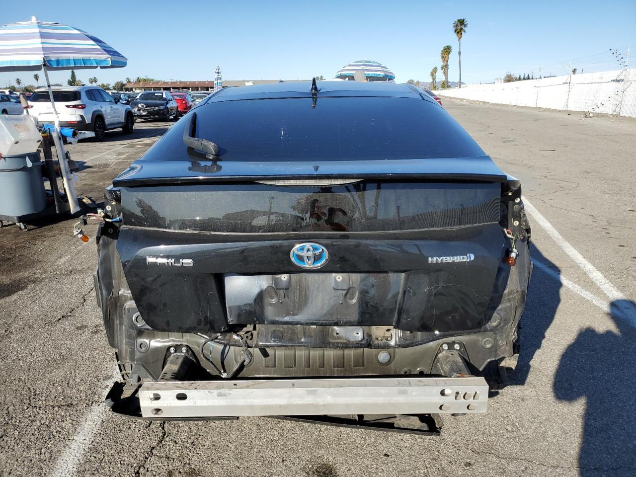 2016 TOYOTA PRIUS - Фото 6