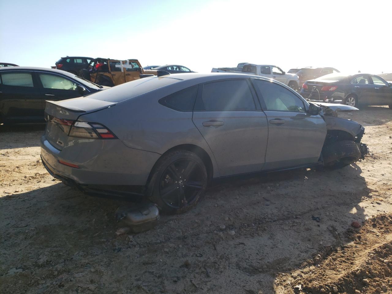 2023 HONDA ACCORD HYB - Image 3