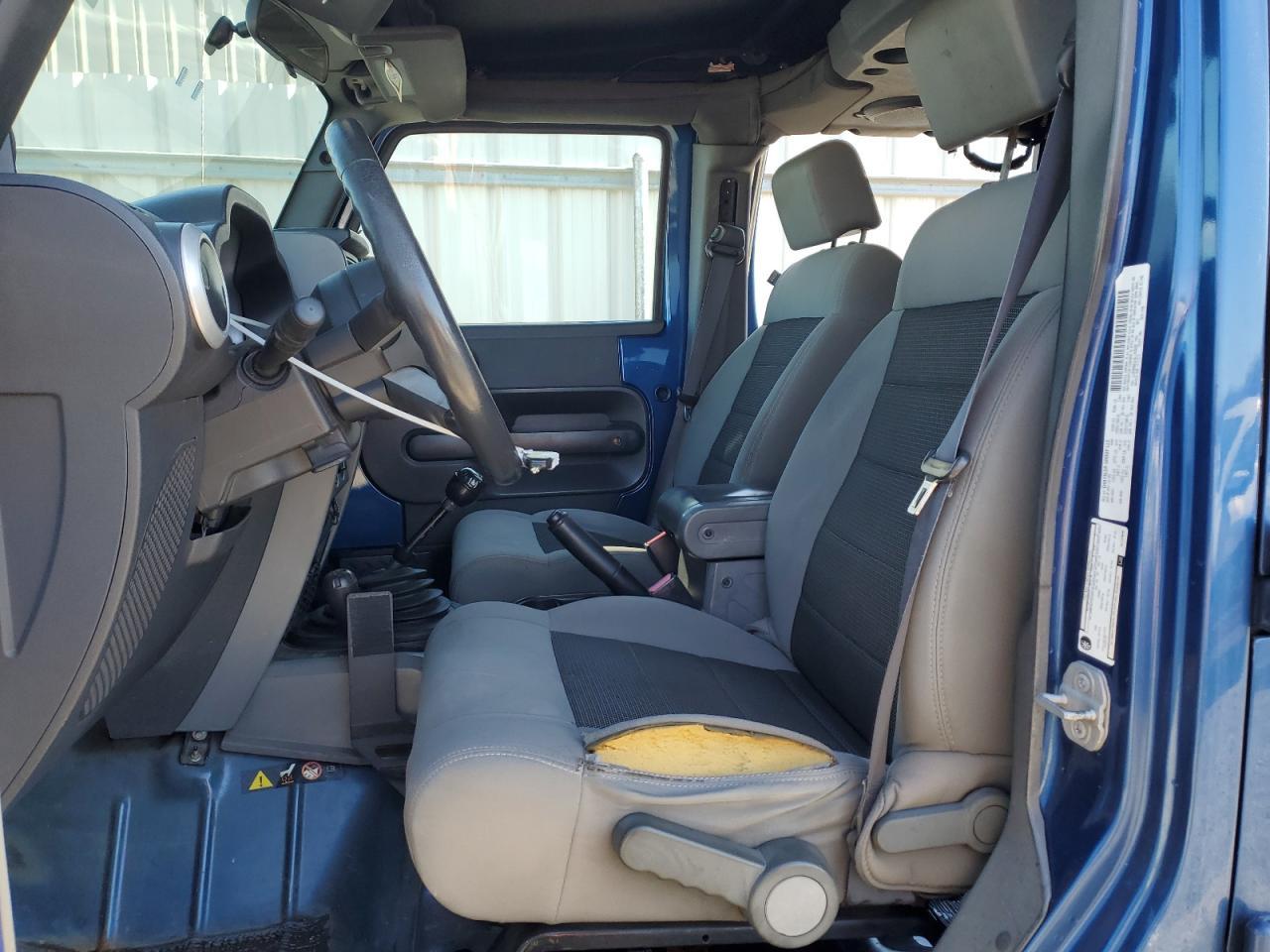 2010 JEEP WRANGLER U - Image 7