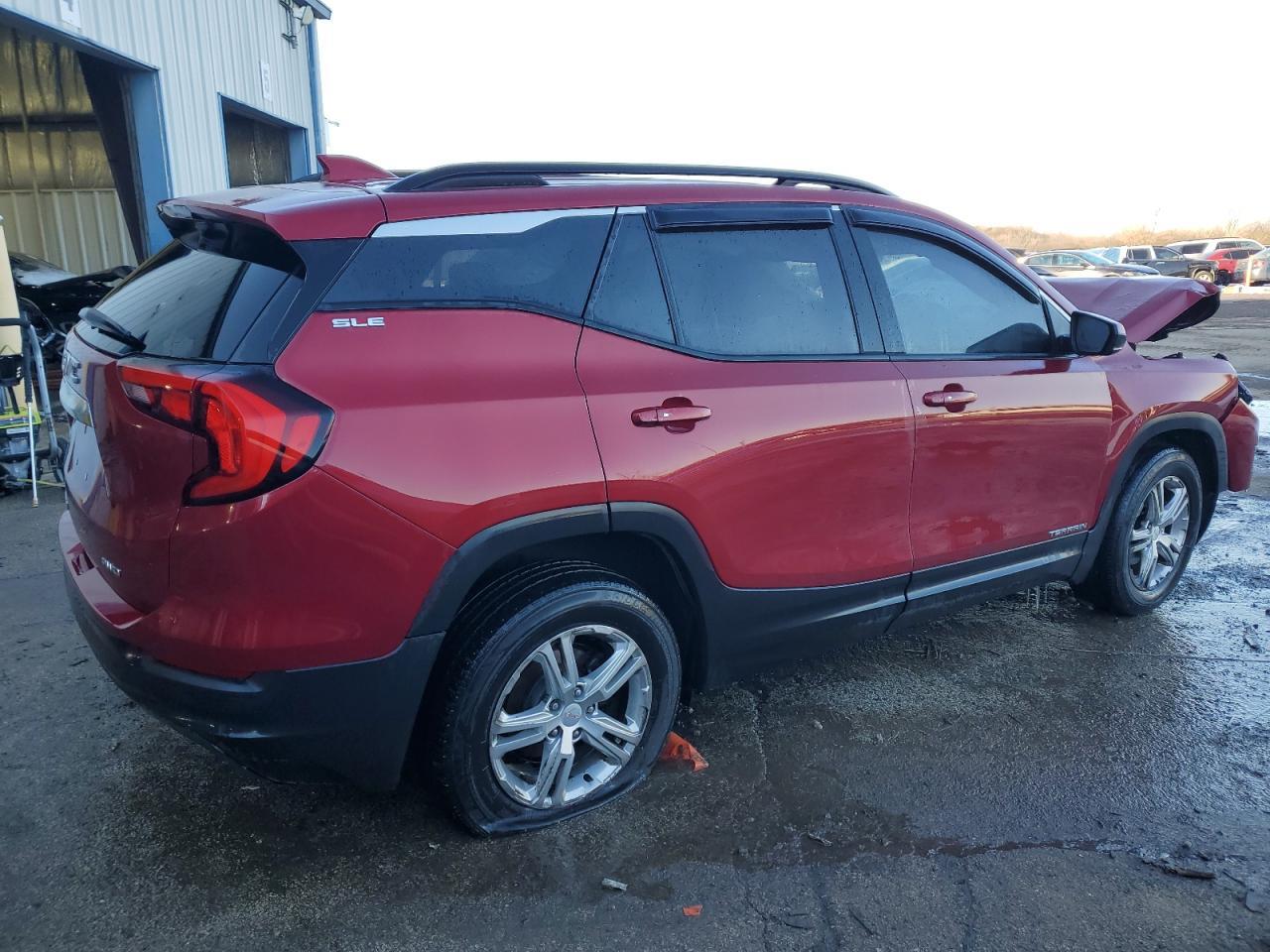 2019 GMC TERRAIN SL - Image 3