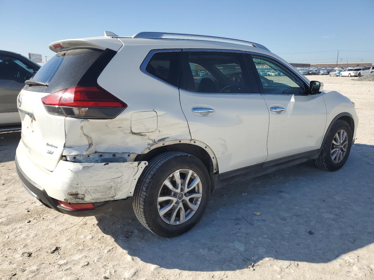 2017 NISSAN ROGUE S - Фото 3