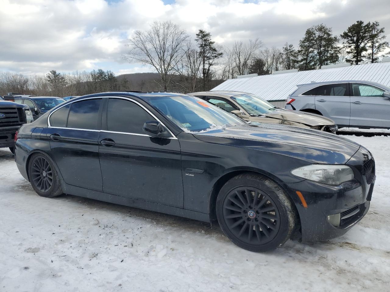 2011 BMW 535 XI - Image 4