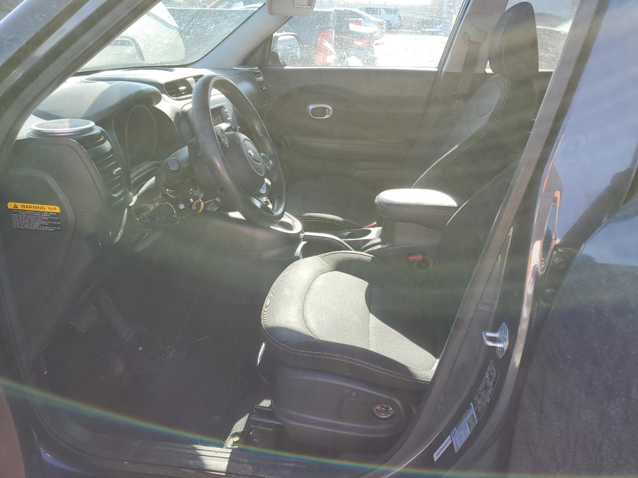 2014 KIA SOUL + - Фото 7