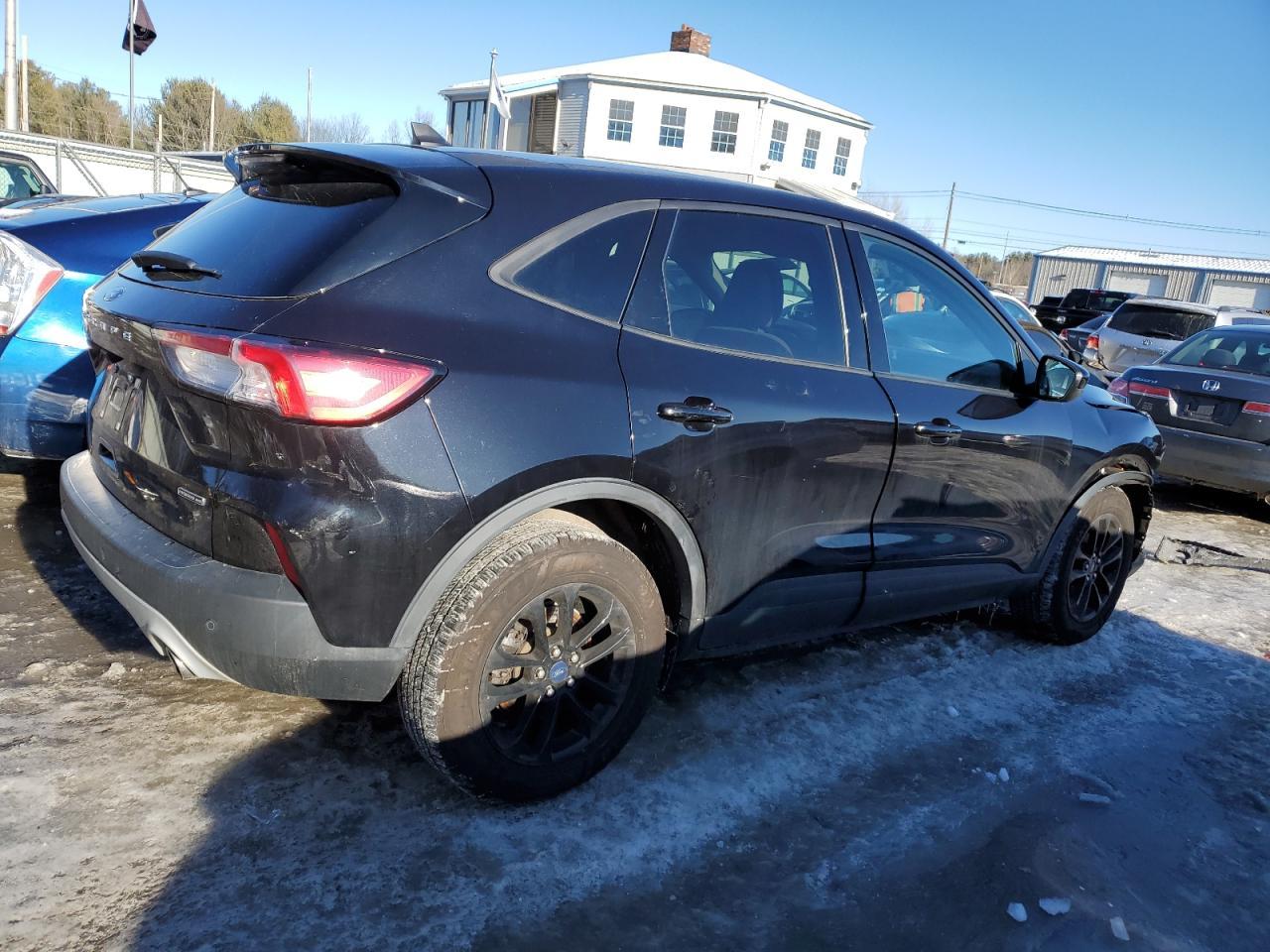 2020 FORD ESCAPE SE - Image 3