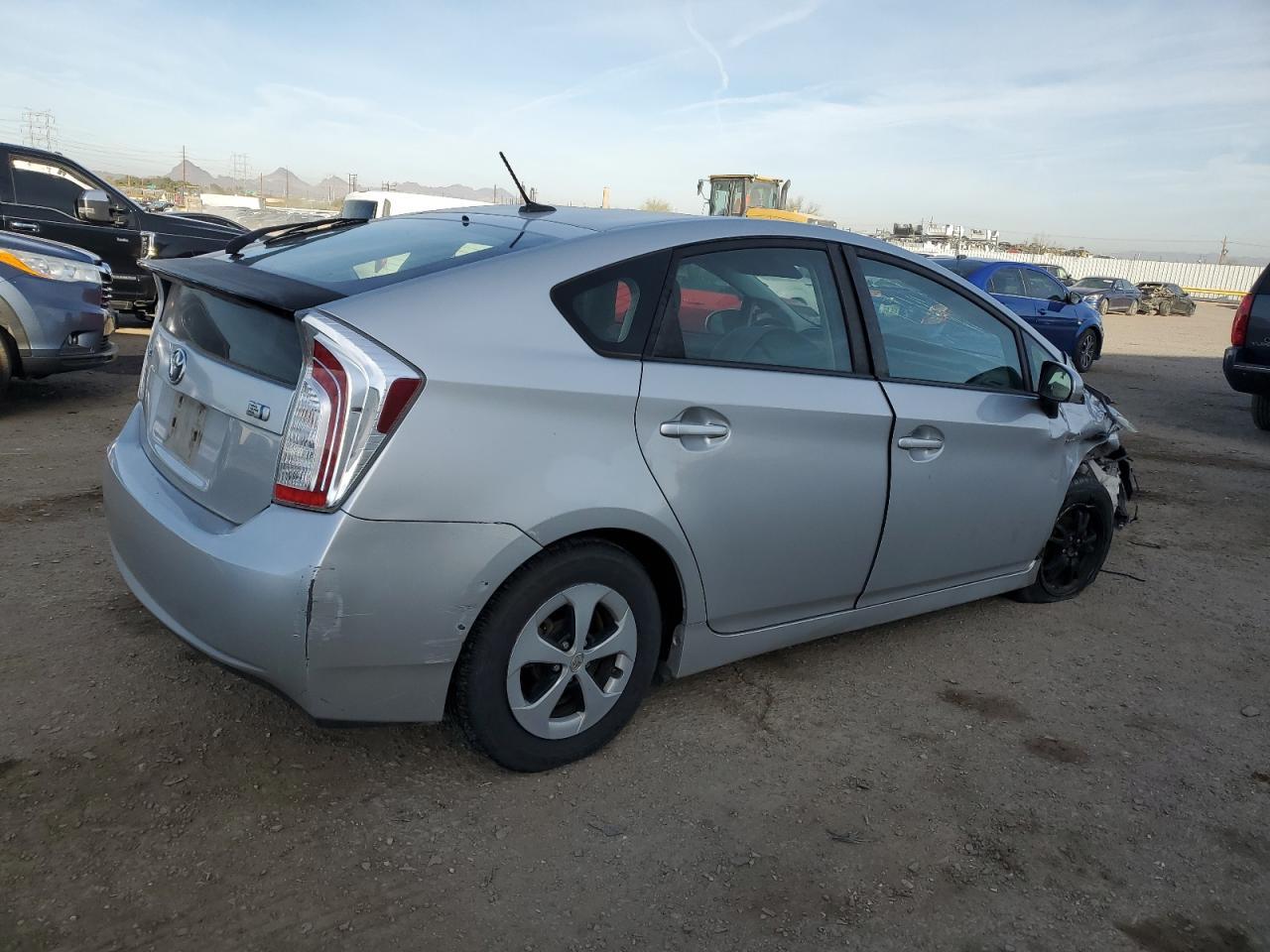 2013 TOYOTA PRIUS - Image 3