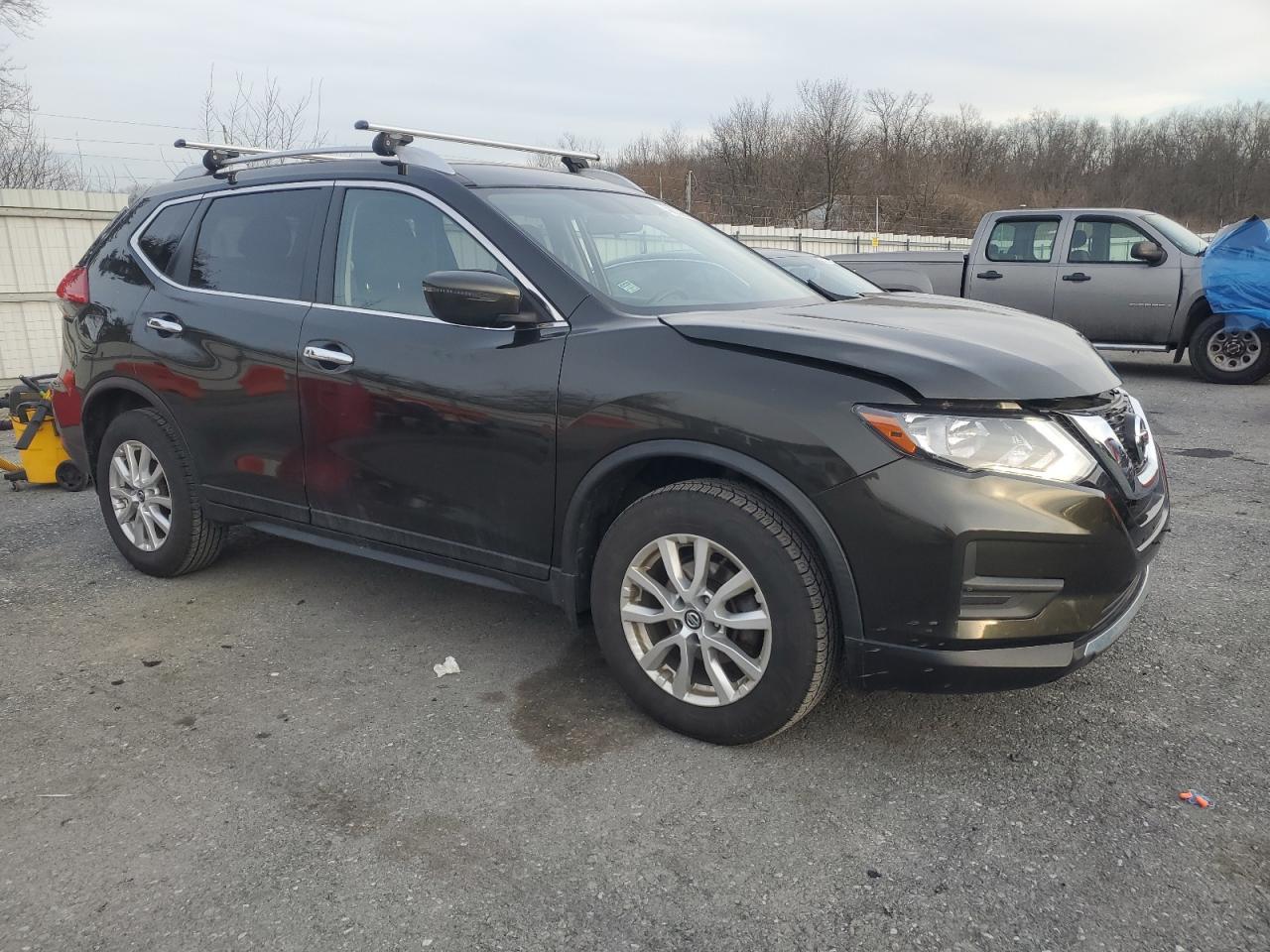 2017 NISSAN ROGUE S - Image 4