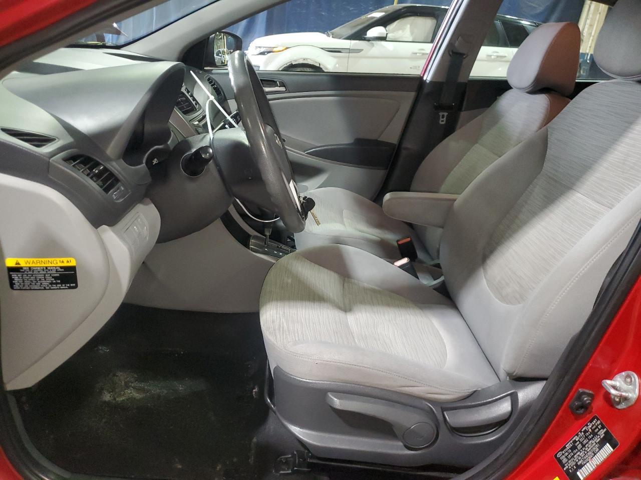 2016 HYUNDAI ACCENT SE - Фото 7