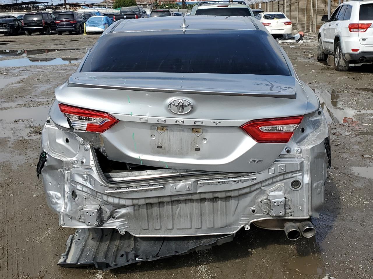 2020 TOYOTA CAMRY SE - Image 6