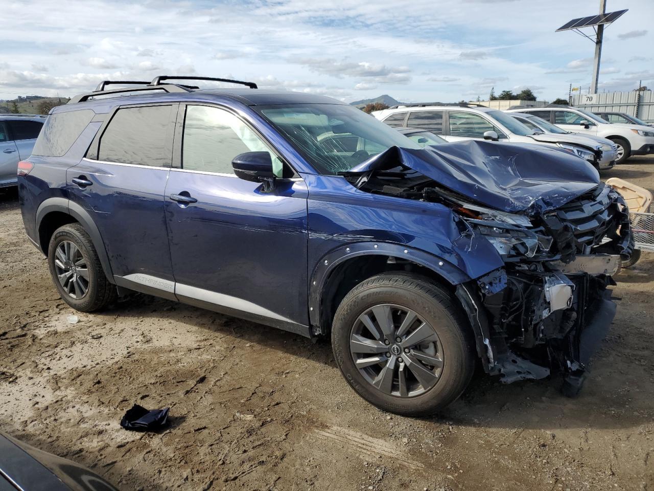 2023 NISSAN PATHFINDER - Фото 4