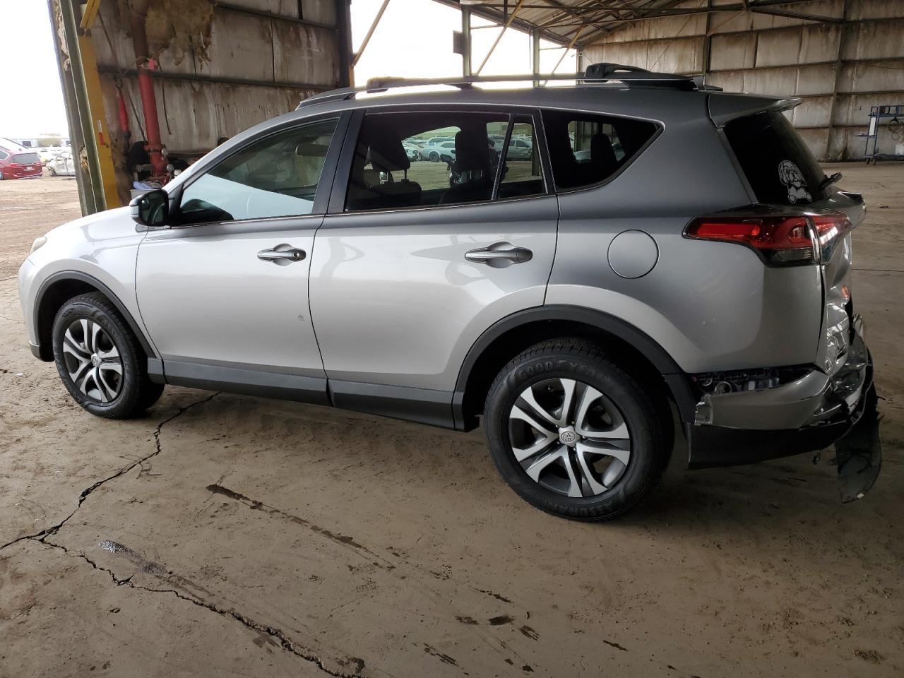 2017 TOYOTA RAV4 LE - Image 2