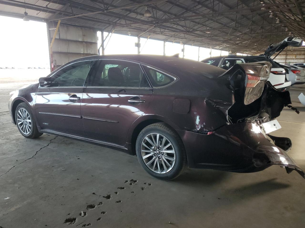 2016 TOYOTA AVALON HYB - Image 2