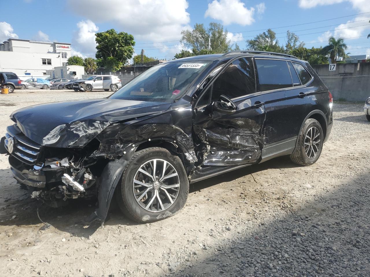 2021 VOLKSWAGEN TIGUAN S