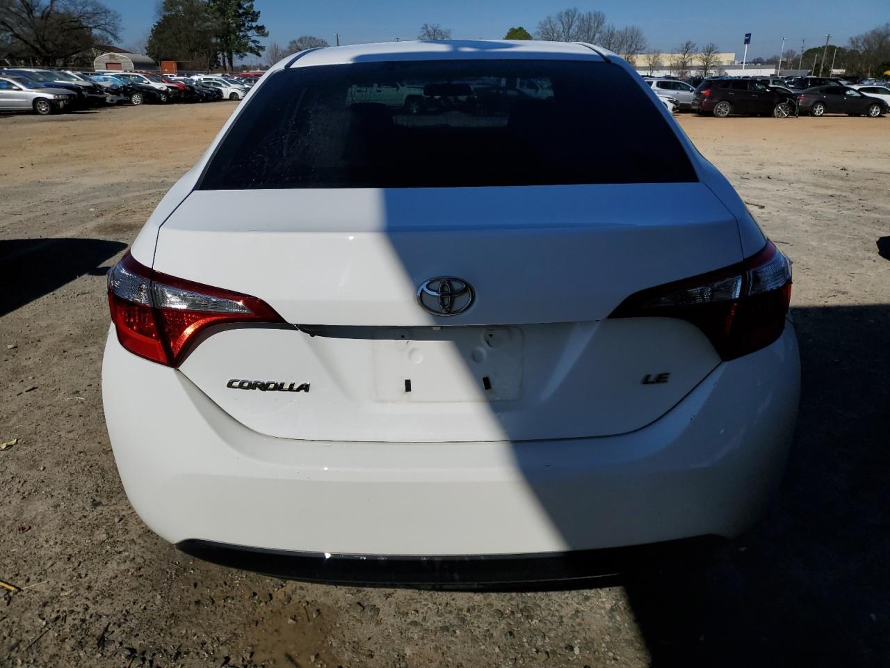 2014 TOYOTA COROLLA L - Image 6