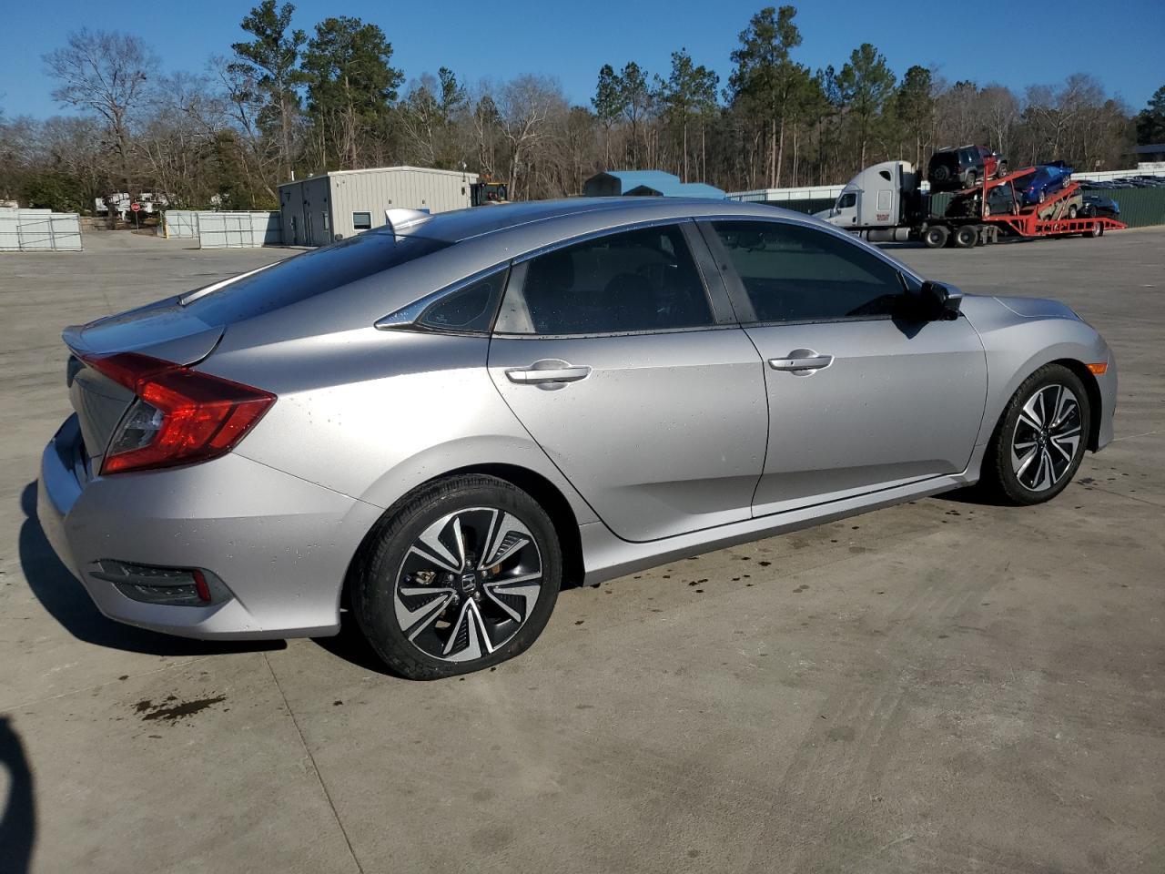 2018 HONDA CIVIC EX - Фото 3