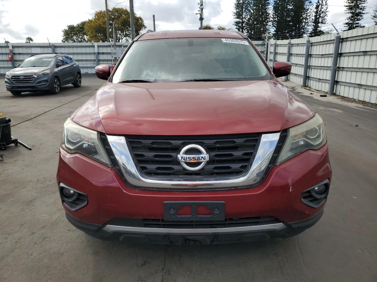 2017 NISSAN PATHFINDER - Image 5