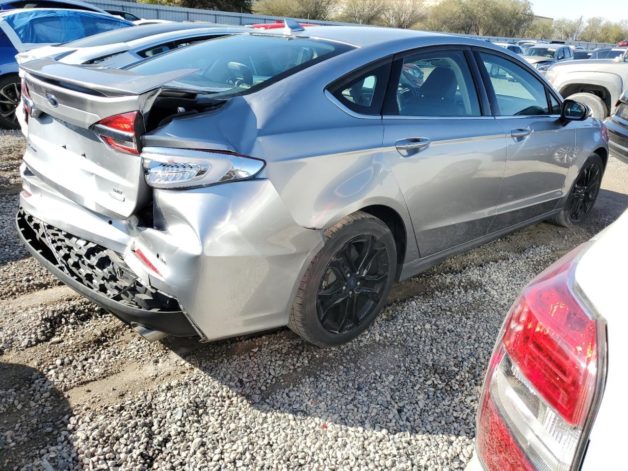 2020 FORD FUSION SE - Image 3