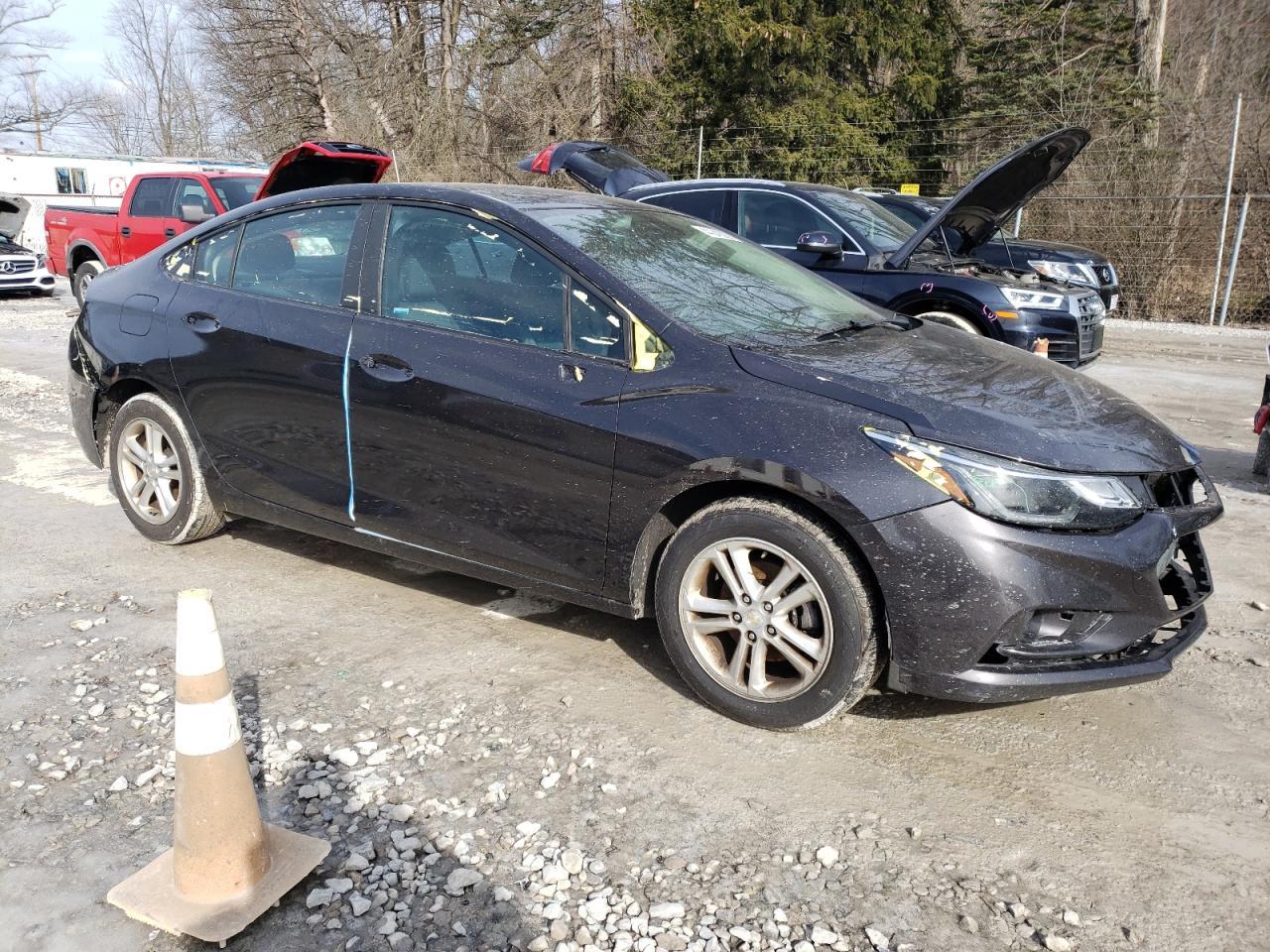2016 CHEVROLET CRUZE LT - Image 4