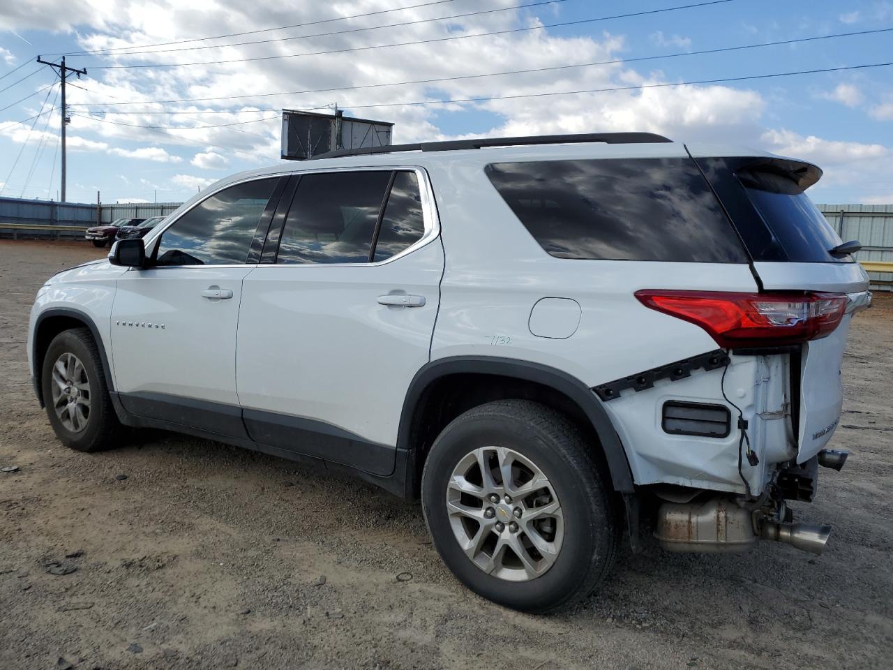 2021 CHEVROLET TRAVERSE L - Image 2