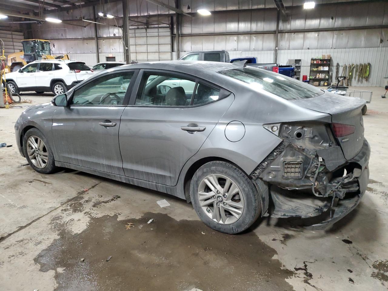 2019 HYUNDAI ELANTRA SE - Фото 2