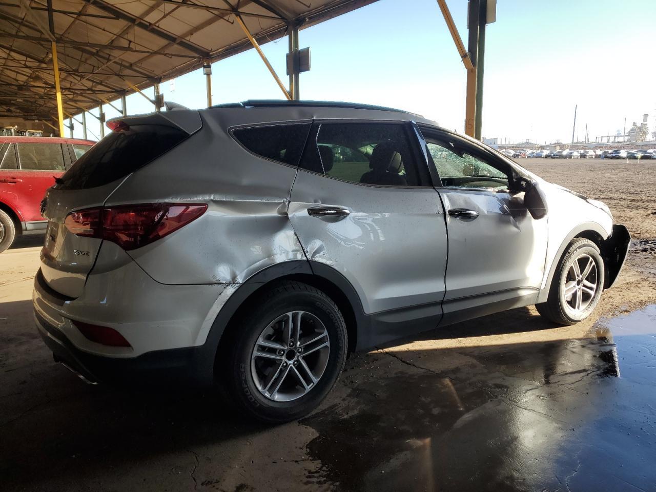 2017 HYUNDAI SANTA FE S - Image 3