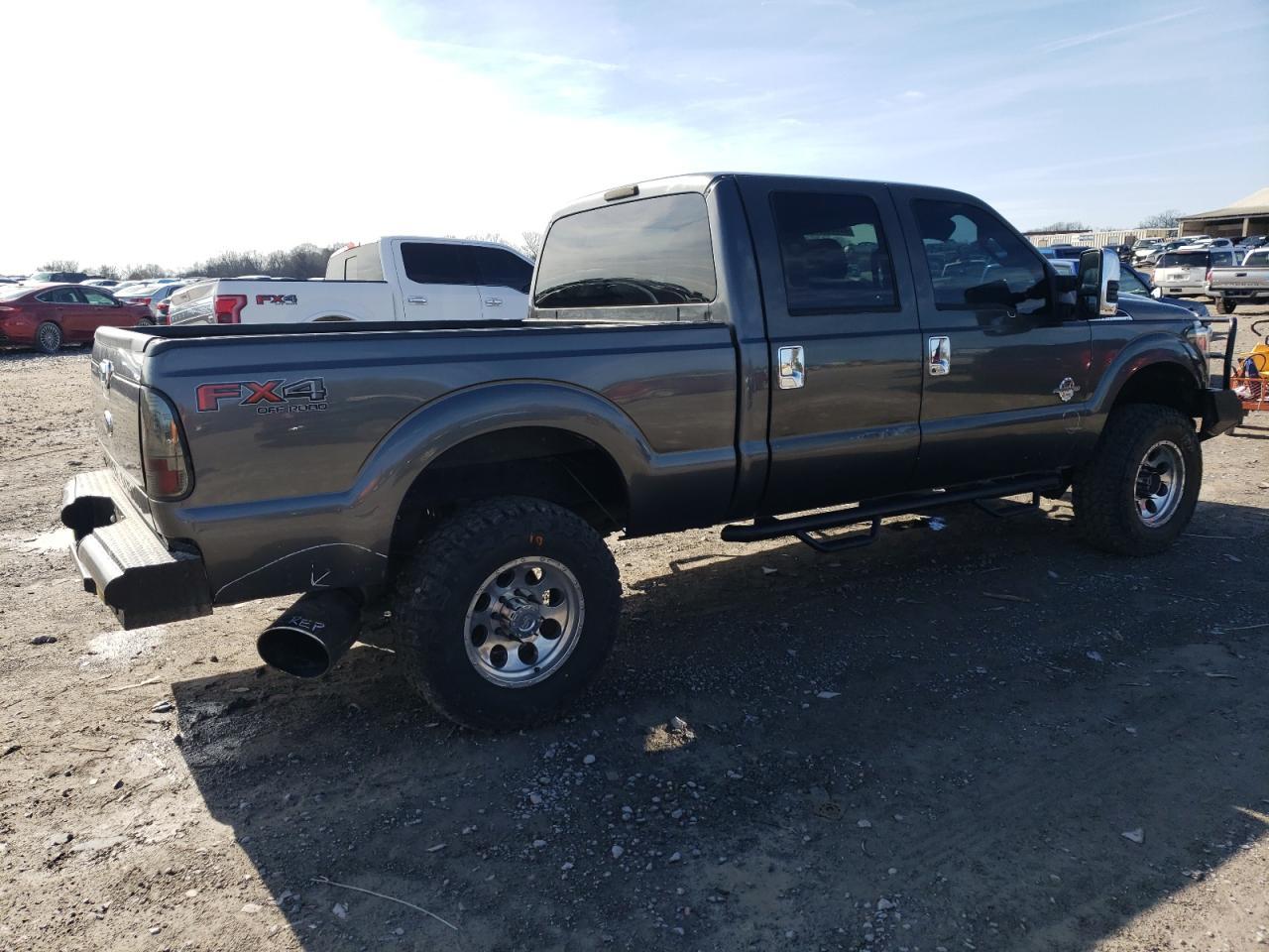 2015 FORD F250 SUPER - Image 3