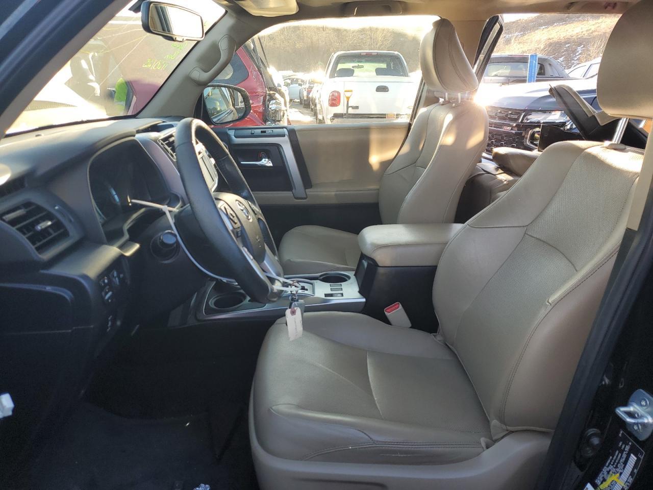 2018 TOYOTA 4RUNNER SR - Фото 7
