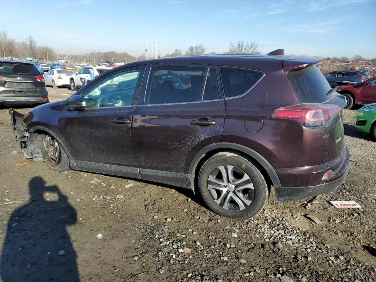 2018 TOYOTA RAV4 LE - Image 2