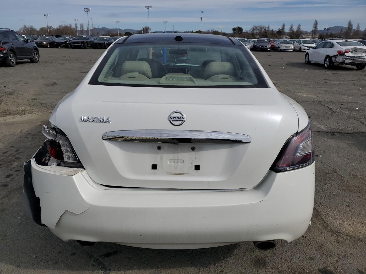 2013 NISSAN MAXIMA S - Фото 6