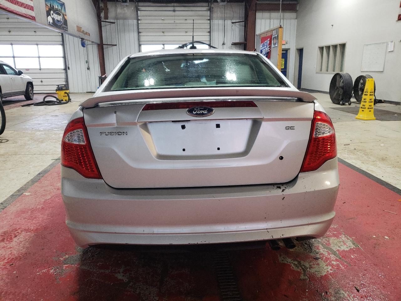 2012 FORD FUSION SE - Фото 6