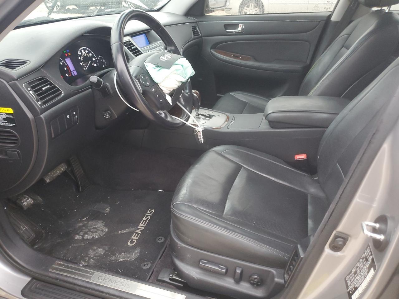 2011 HYUNDAI GENESIS 3. - Фото 7