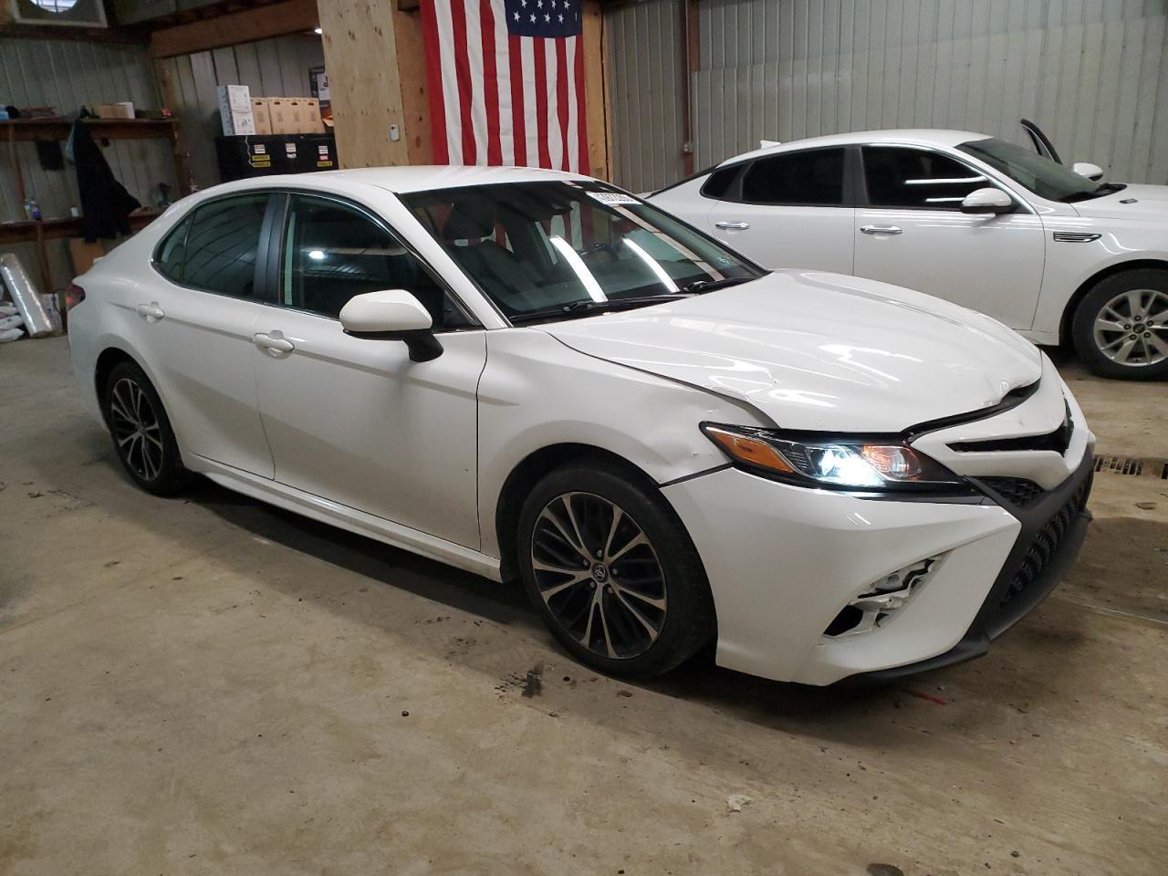 2019 TOYOTA CAMRY L - Image 4
