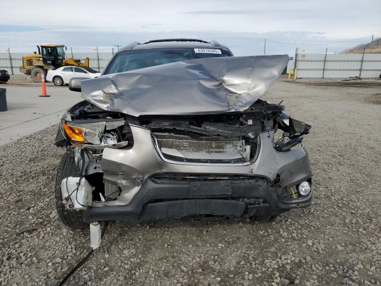 2011 HYUNDAI SANTA FE S - Image 5