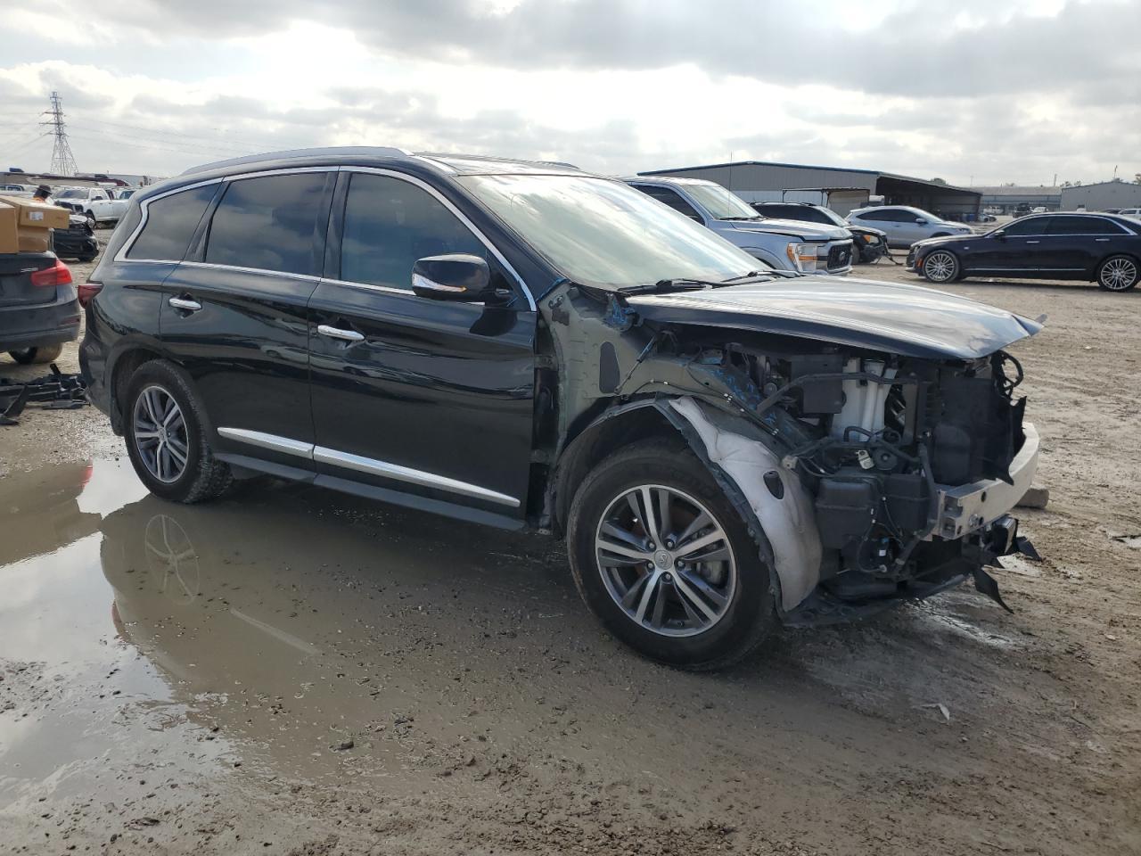 2019 INFINITI QX60 LUXE - Image 4
