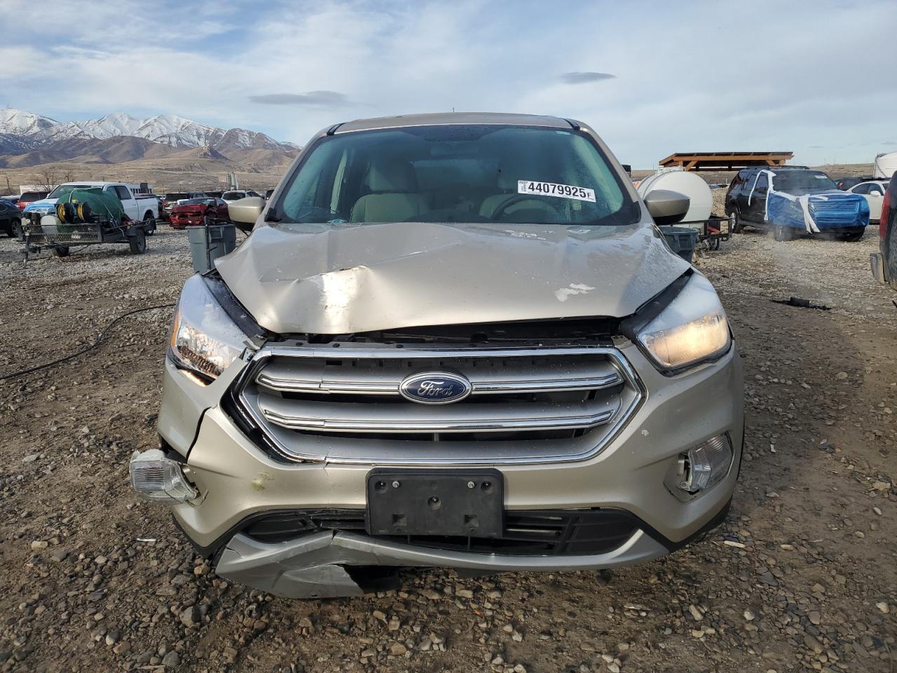 2017 FORD ESCAPE SE - Фото 5
