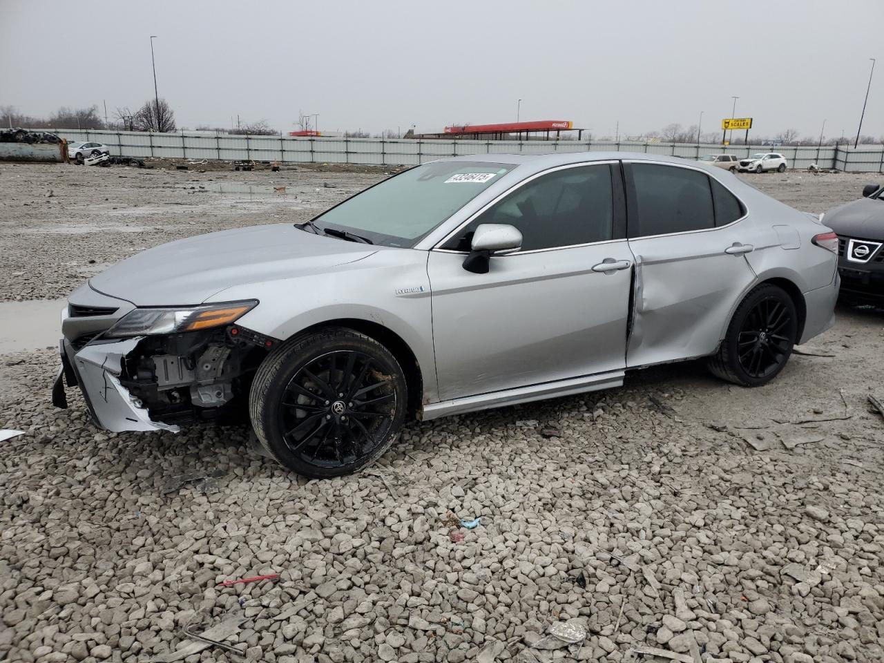 2021 TOYOTA CAMRY XSE