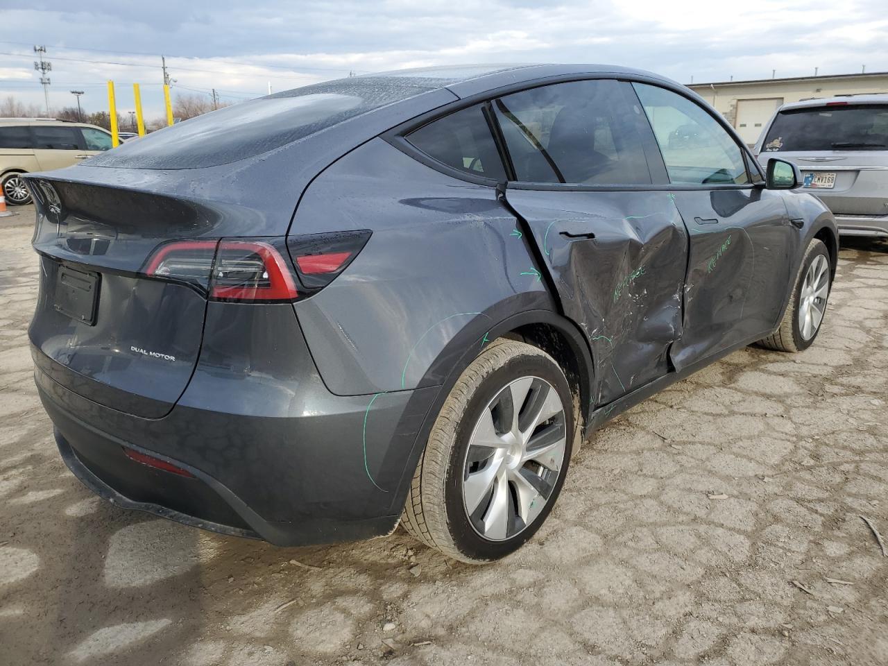 2023 TESLA MODEL Y - Image 3