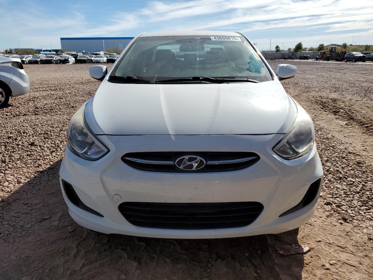 2016 HYUNDAI ACCENT SE - Фото 5