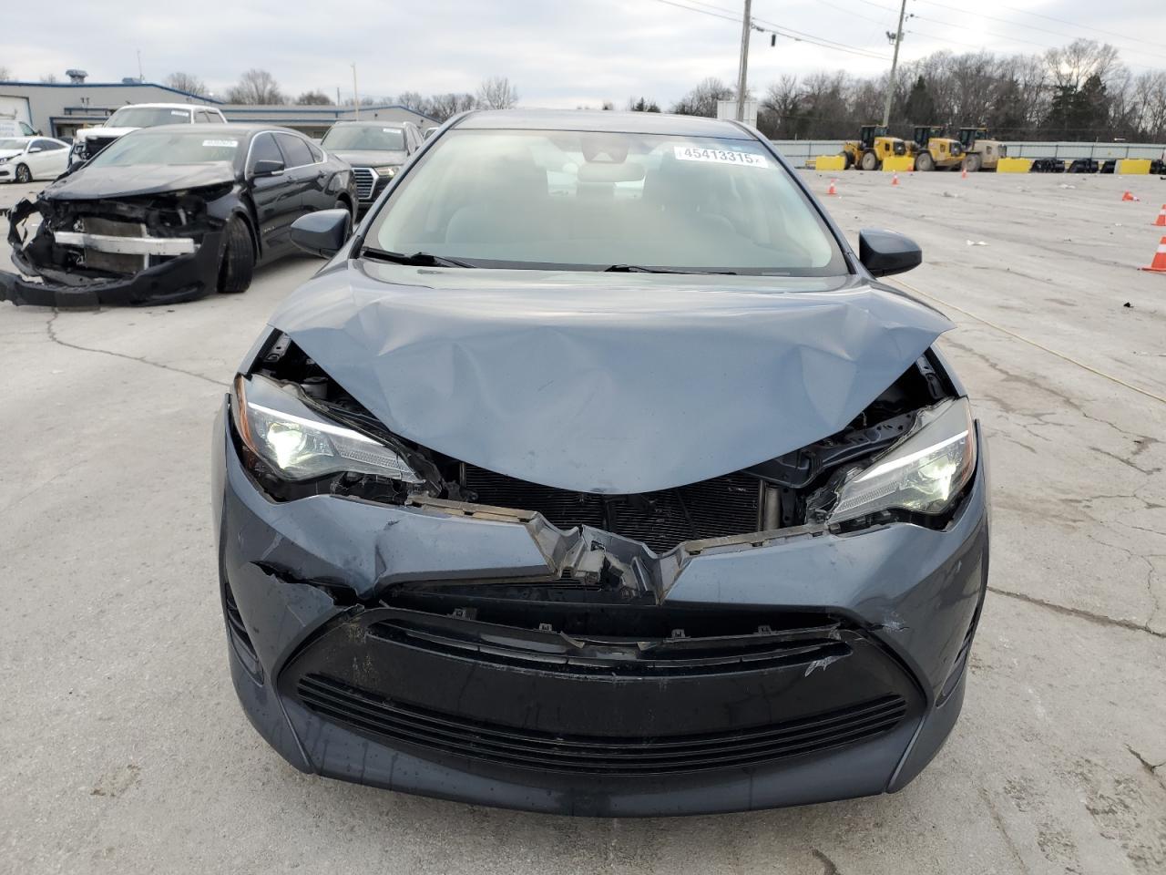 2018 TOYOTA COROLLA L - Image 5