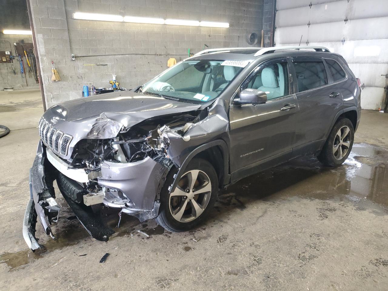 2019 JEEP CHEROKEE L